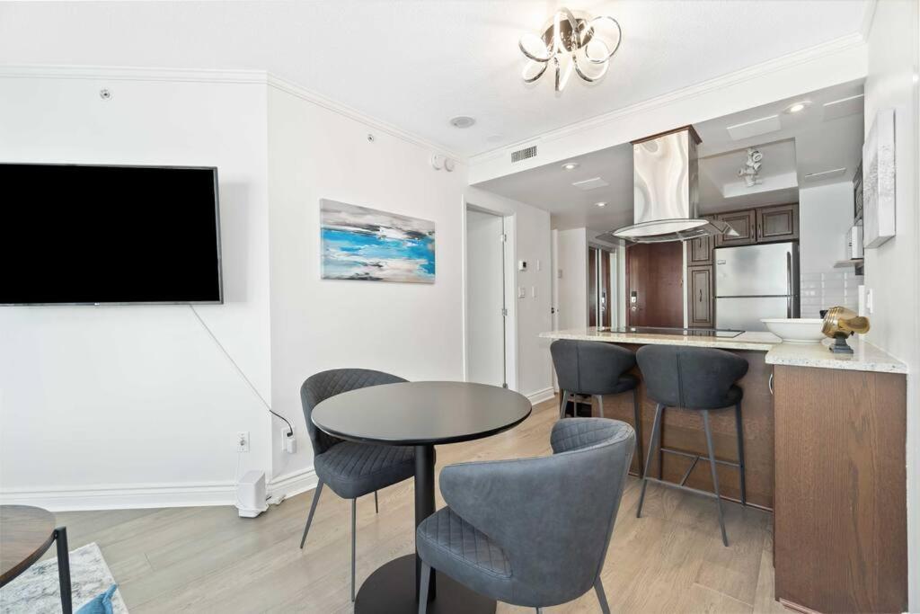 2Br Condo With Breathtaking View In Downtown! Free Parking - 6 Sleep 溫哥華 外观 照片