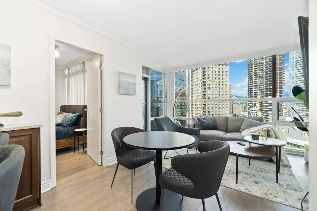 2Br Condo With Breathtaking View In Downtown! Free Parking - 6 Sleep 溫哥華 外观 照片