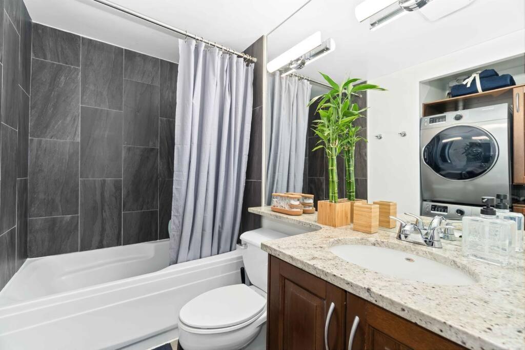 2Br Condo With Breathtaking View In Downtown! Free Parking - 6 Sleep 溫哥華 外观 照片