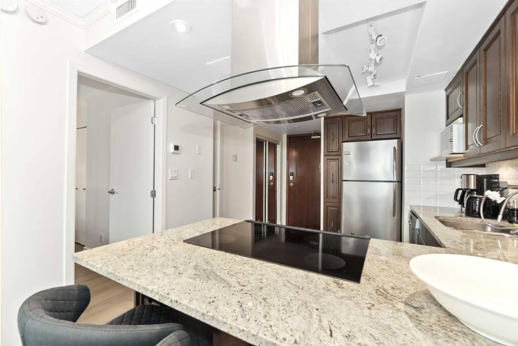 2Br Condo With Breathtaking View In Downtown! Free Parking - 6 Sleep 溫哥華 外观 照片