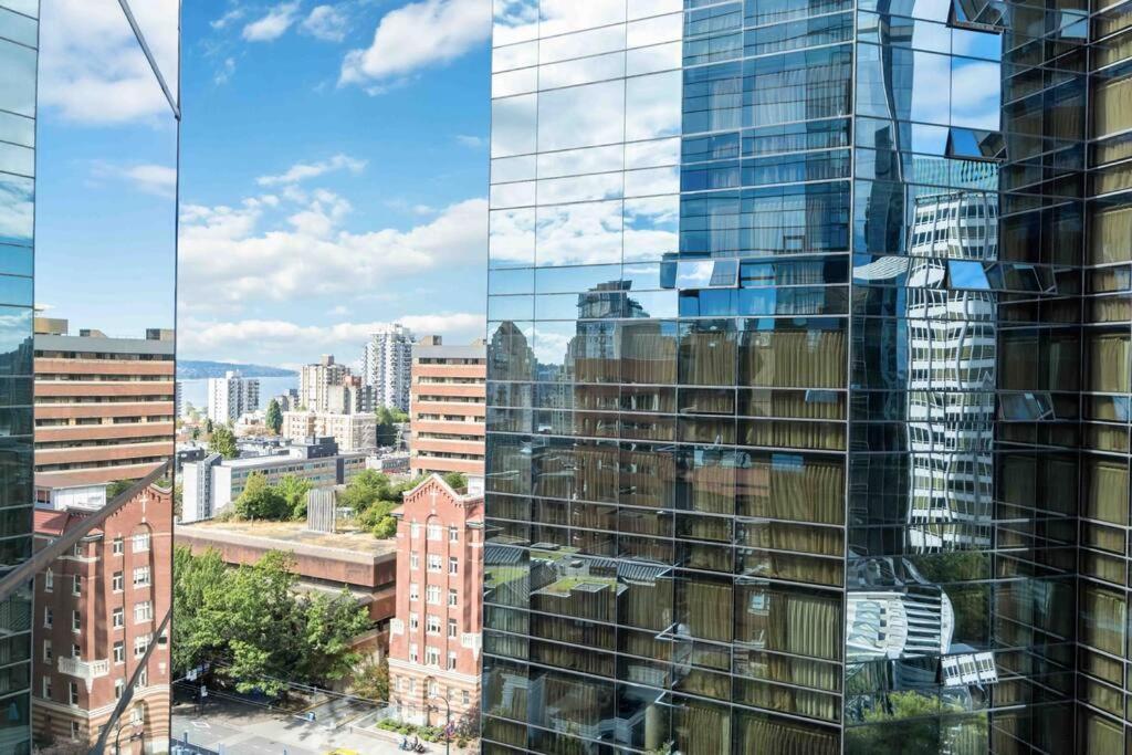 2Br Condo With Breathtaking View In Downtown! Free Parking - 6 Sleep 溫哥華 外观 照片
