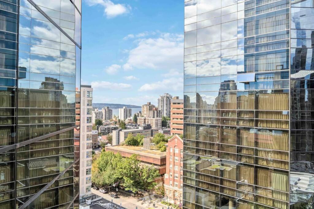 2Br Condo With Breathtaking View In Downtown! Free Parking - 6 Sleep 溫哥華 外观 照片